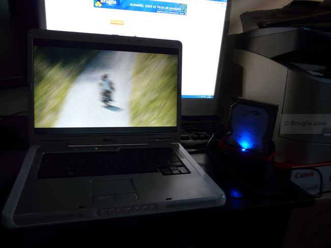 Du bleu très classe sur un bureau
